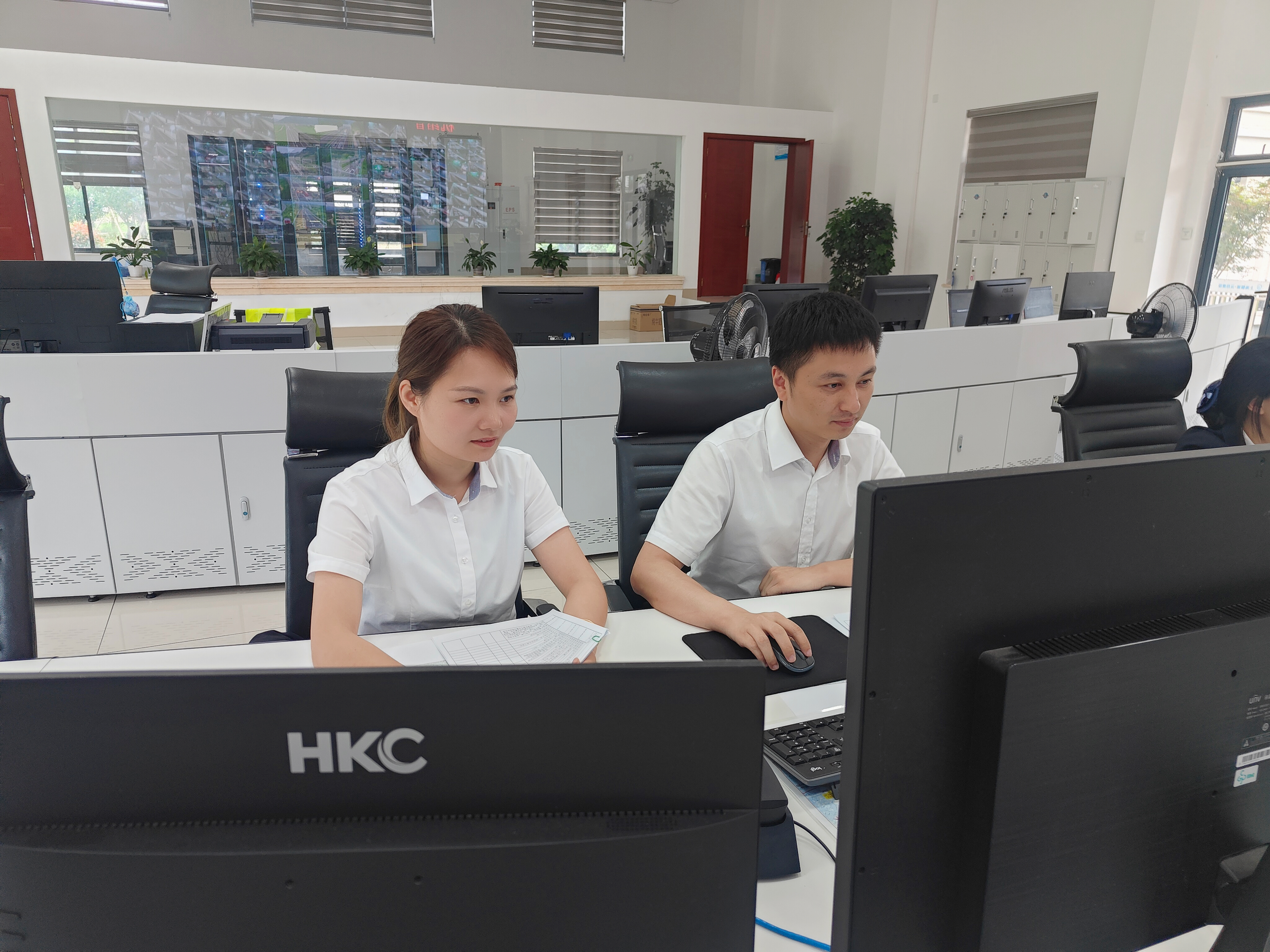 1700467678957884.jpg 2b628bd07125a68159e51630de737fd.jpg